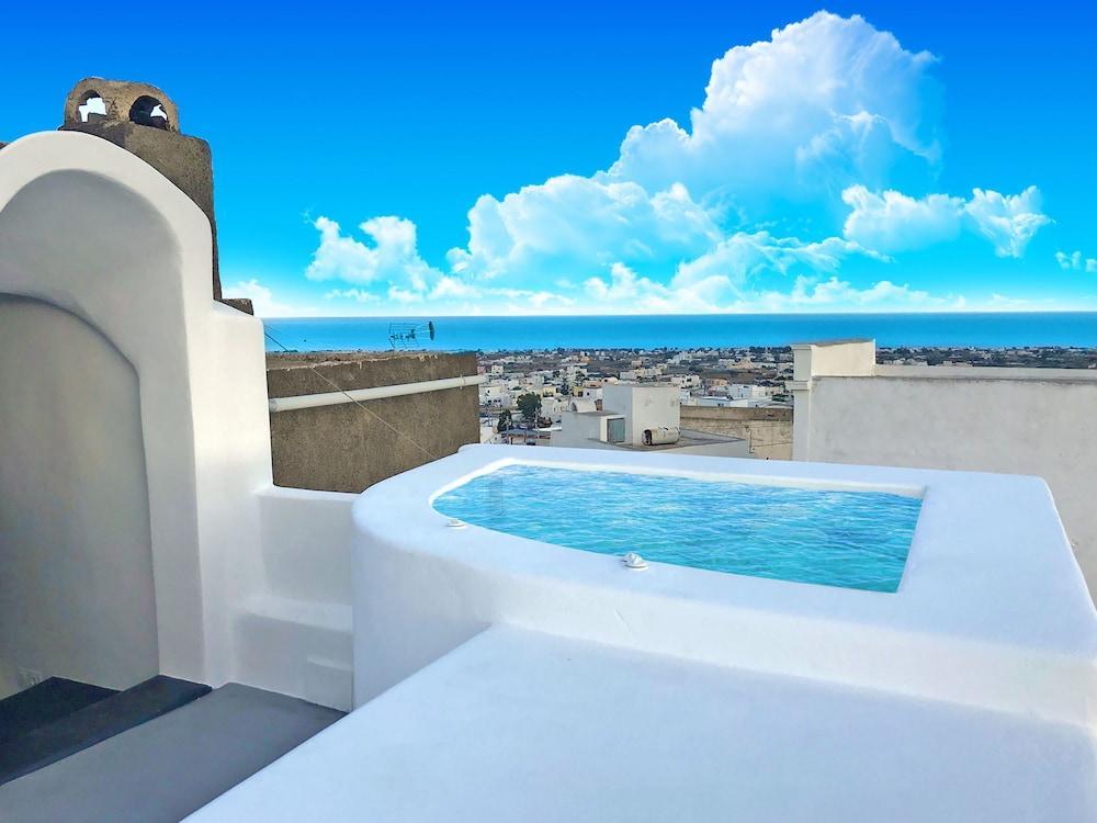 The Luna Suite Εμπορειό Εξωτερικό φωτογραφία