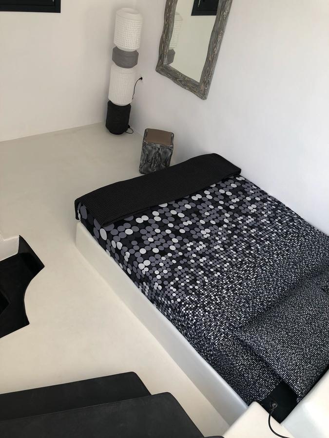 The Luna Suite Εμπορειό Εξωτερικό φωτογραφία