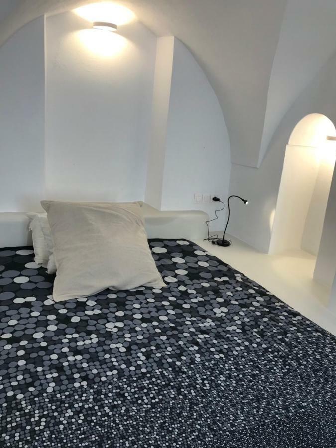 The Luna Suite Εμπορειό Εξωτερικό φωτογραφία